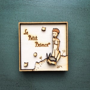 Little Prince Magnet n.1 Prince - multi-layered / Wood Engraved 3D Magnet / Le Petit Prince / Wood carving