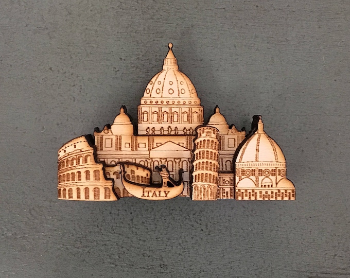 Travel Magnet - no.2 Italy / Italy lanmarks/ Wood carving / Vintage magnet