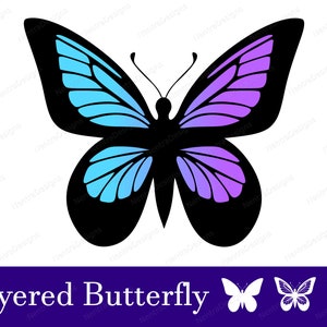 Può includere: Design di farfalla a strati con ali blu e viola. La farfalla è nera e contornata di nero. Il design è a strati con tre strati diversi, ognuno con un colore diverso.