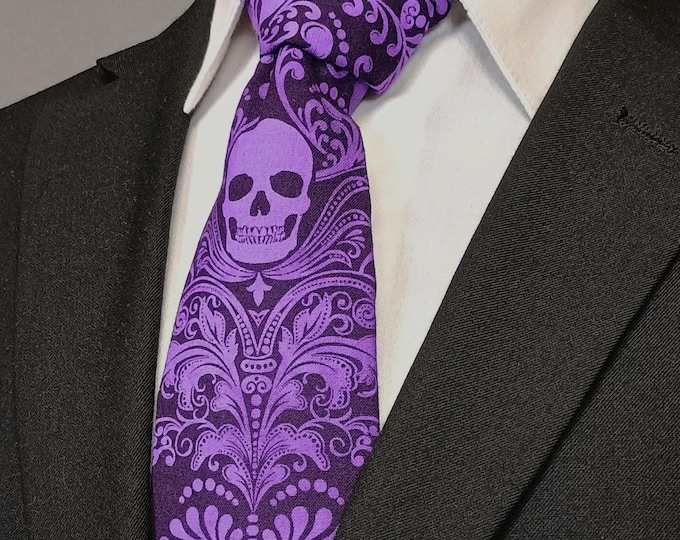 Purple Skull Neck Tie – Skull Tie Purple, Please read item description..