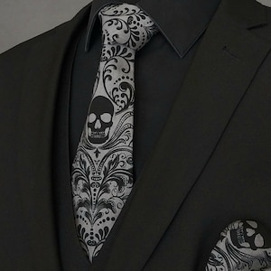 Light Gray Skull Tie – Light Gray Skull Necktie.. Pocket Square not included..