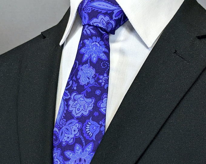 Purple Paisley Tie – Necktie with Purple Paisley