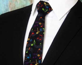 Music Note Tie – Music Lovers Mens or Boys Necktie. Also Available as a Skinny Tie.