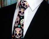 Sugar Skull Tie – Colorful Cotton Sugar Skull Mens Necktie, Great Halloween Tie!
