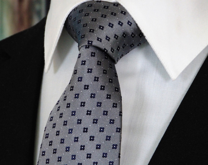 Silver and Navy Blue Tie – Mens Classic Silver and Black 100% Silk Necktie.