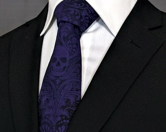 Corbata con calavera de color morado oscuro - Corbata con calavera de color morado oscuro, lea la descripción del artículo.