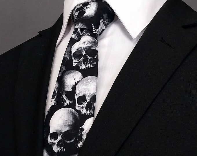 Skull Tie – Cotton Black Skull Necktie. Availableas a Extra Long Tie.