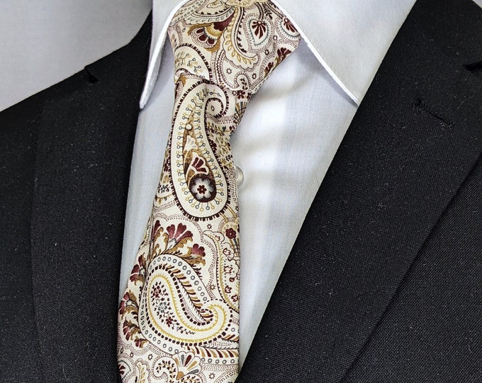 Cream Paisley Necktie – Men's or Womens Elegant and Timeless Tie for Weddings or Work.