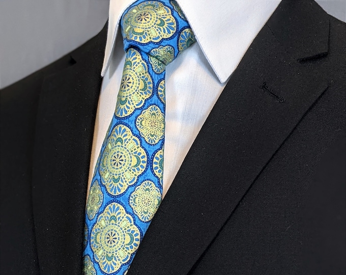 Weddings Neckties – Mens Blue and Gold Wedding Tie. Also Available as a Skinny Tie and a Extra Long Tie.