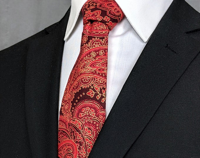 Red Paisely Necktie – Mens Red Paisley Tie Metallic