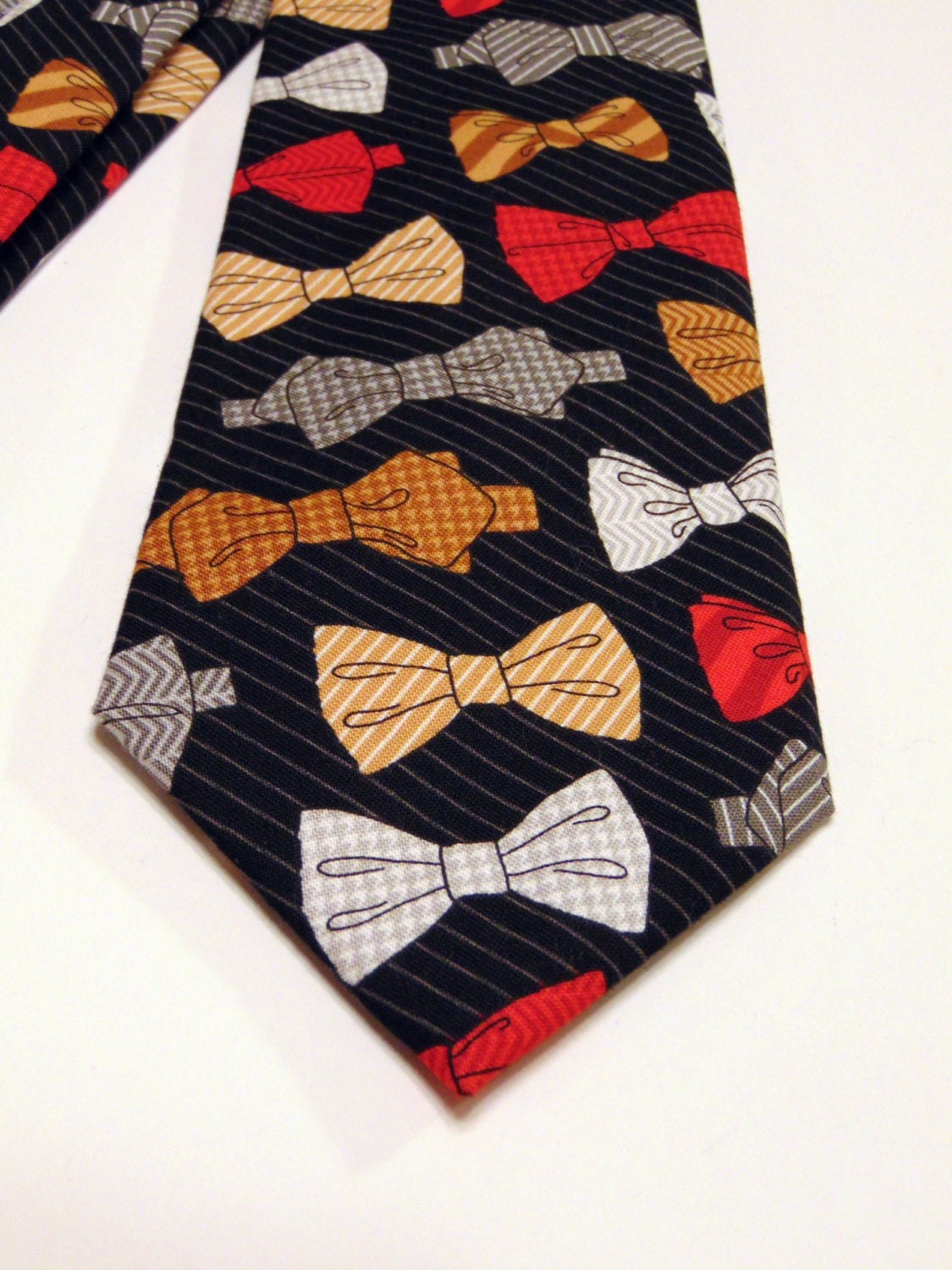Bow Tie, Fun Necktie, Fun Tie,Black Necktie, Black Tie, Red Necktie