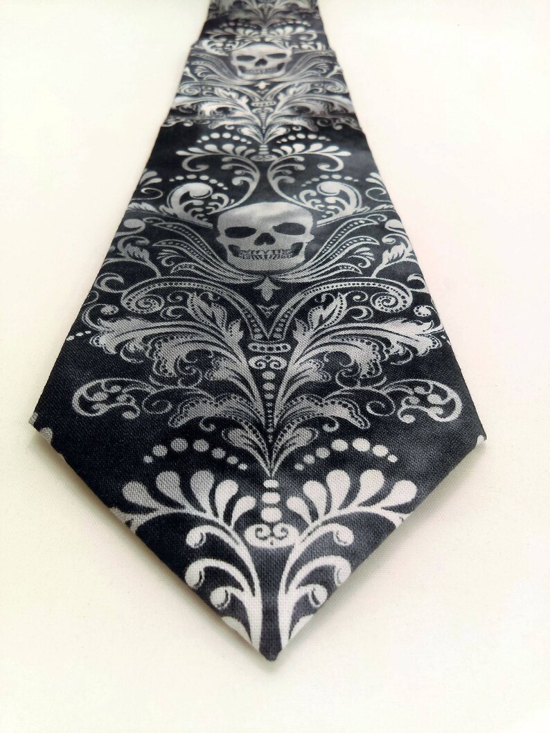 Skull Necktie Skull Tie, Please read item description, Skull necktie only, pocket square not included image 3