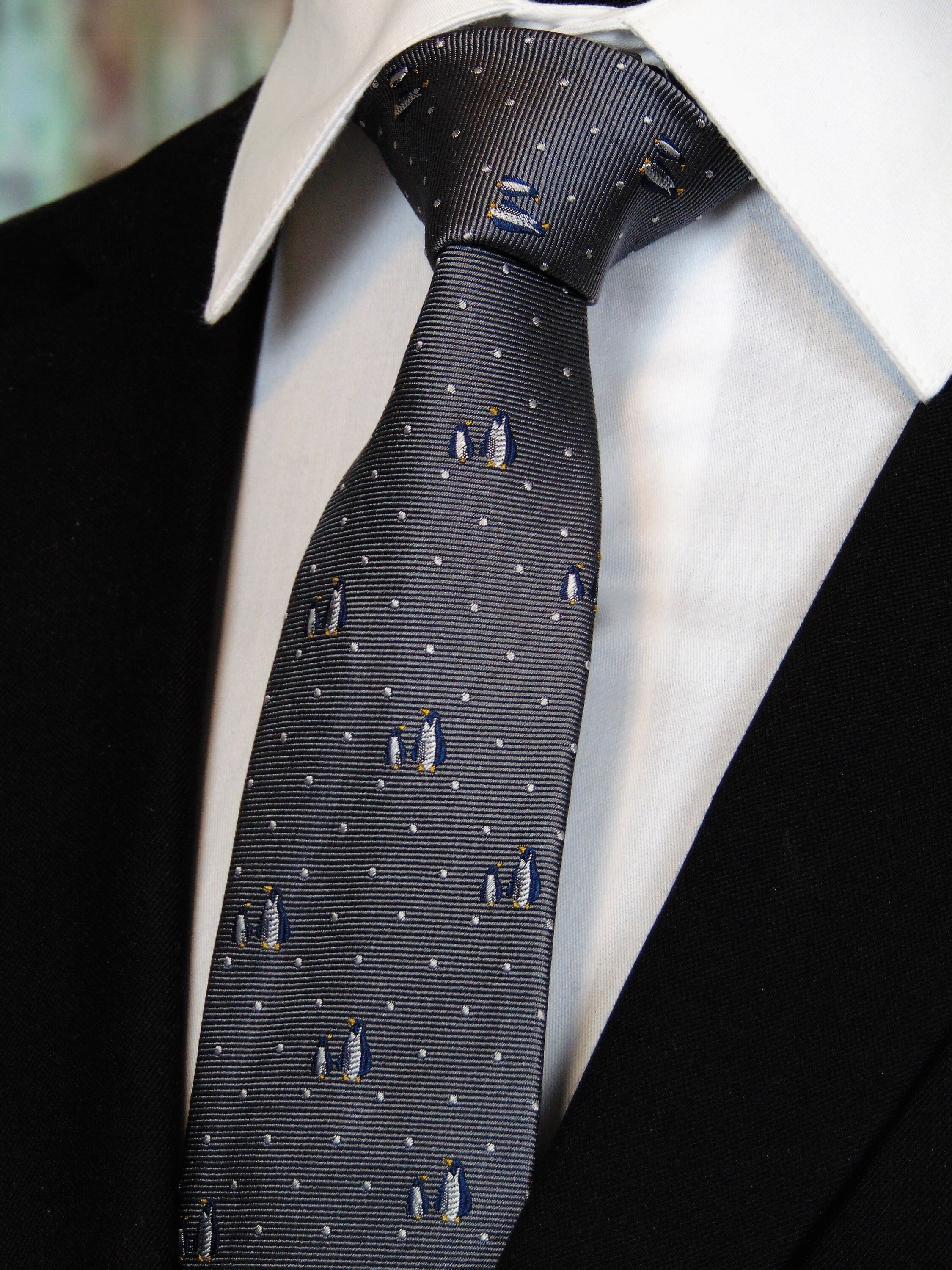 Frederick Thomas Navy Mens Tie with embroidered Penguin Print FT3229 Frederick Thomas Navy Mens Tie with embroidered Penguin Print FT3229