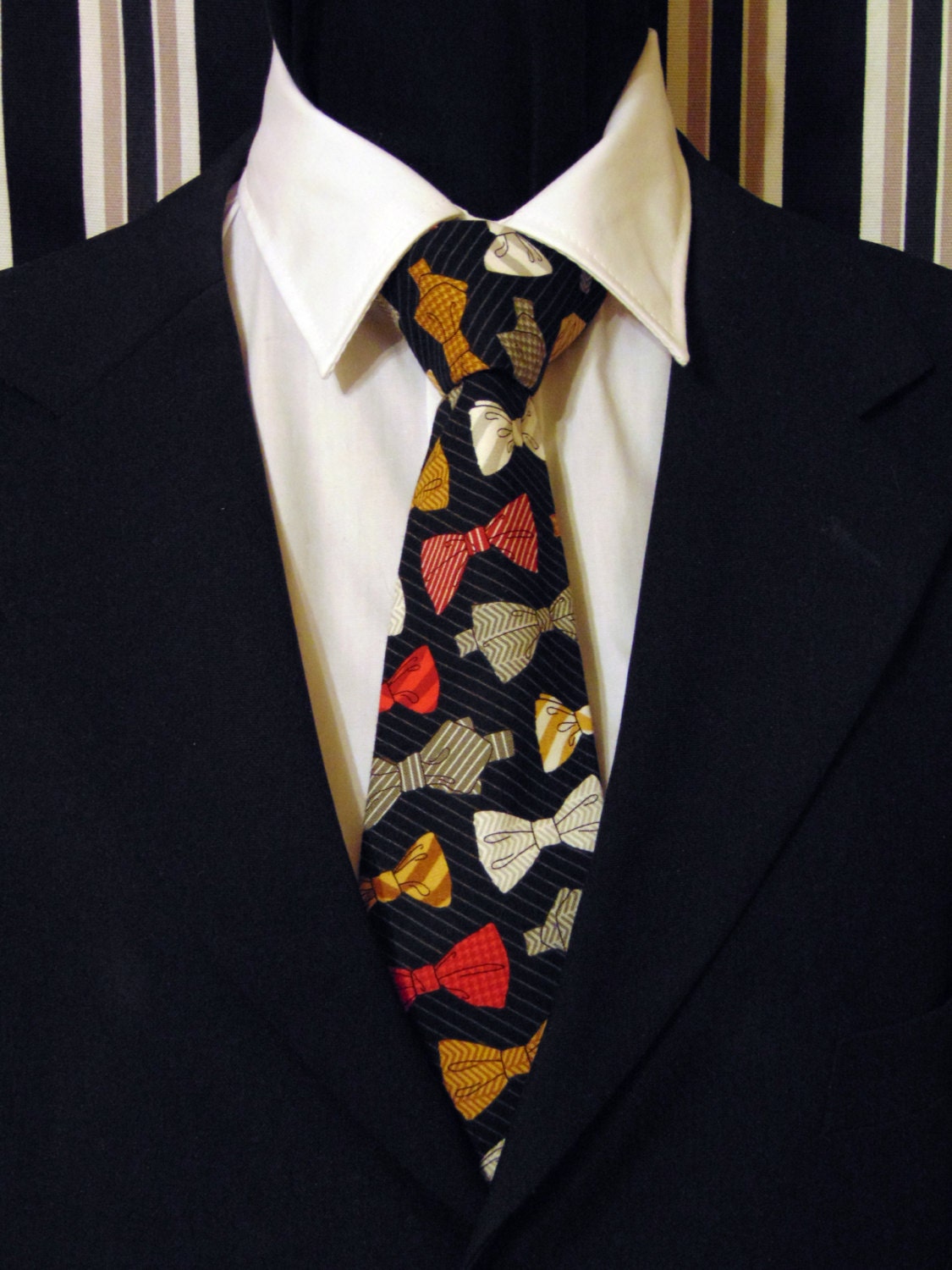 Bow Tie, Fun Necktie, Fun Tie,Black Necktie, Black Tie, Red Necktie, Red Tie, Grey Necktie, Grey