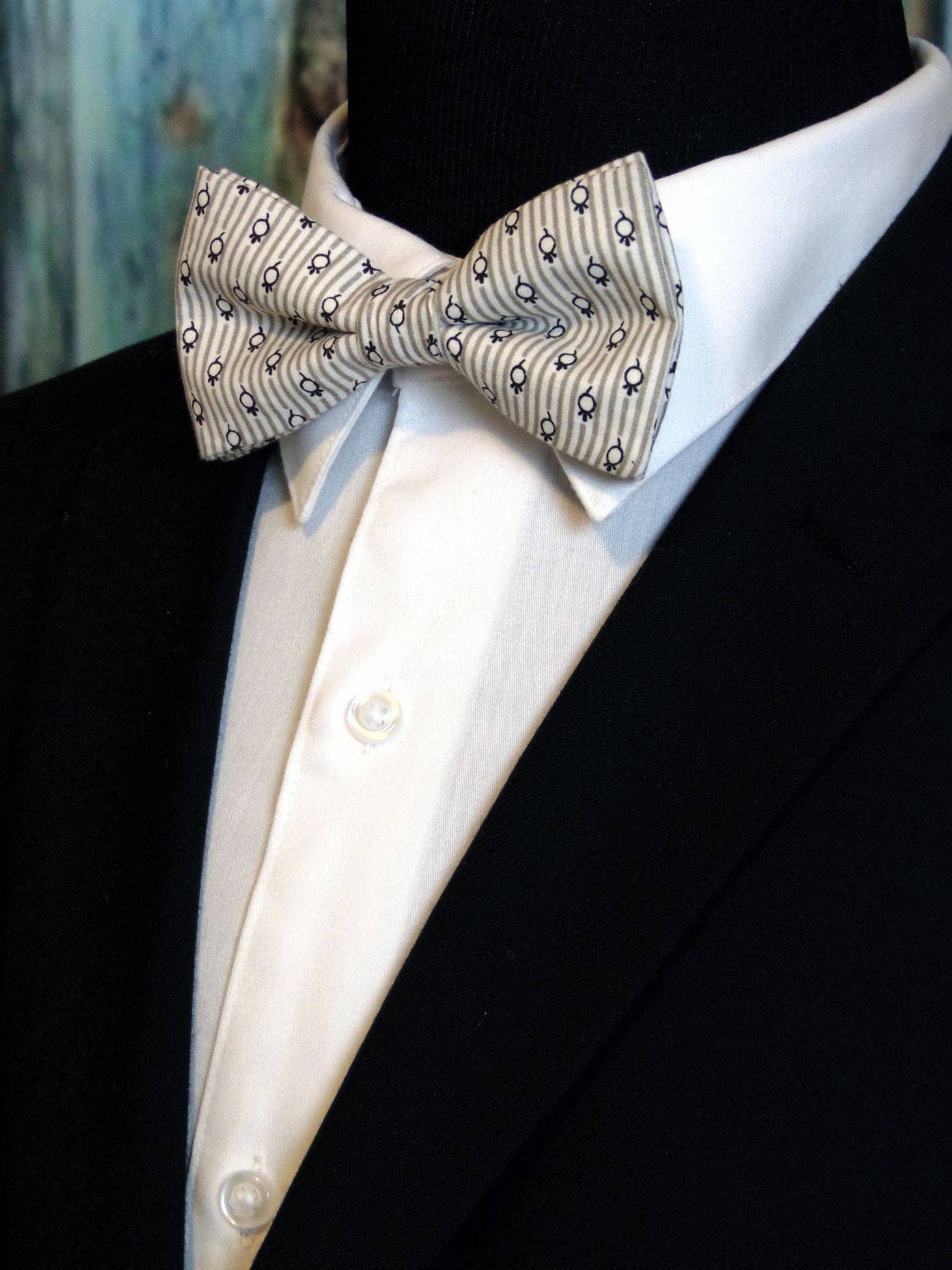 White Bow Tie, White Bowtie, Mens Bow Tie, Mens Bowtie, Stripe Bow Tie