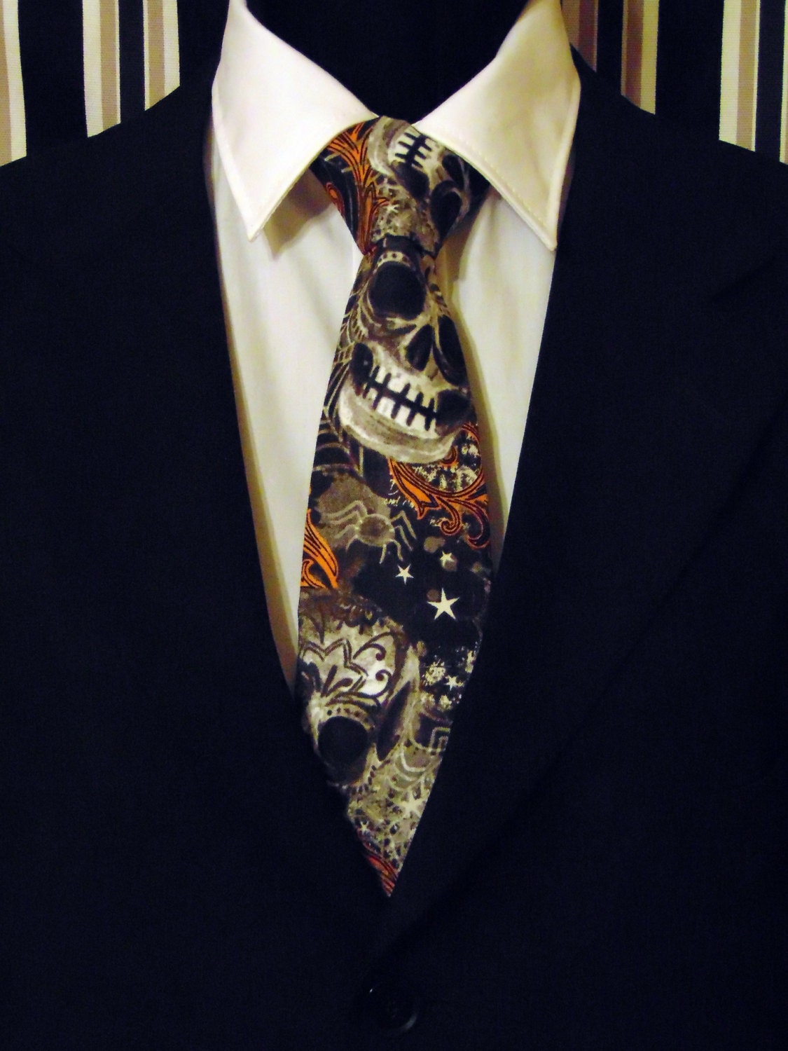 Halloween Necktie, Halloween Tie, Skull Necktie, Skull Tie, Black