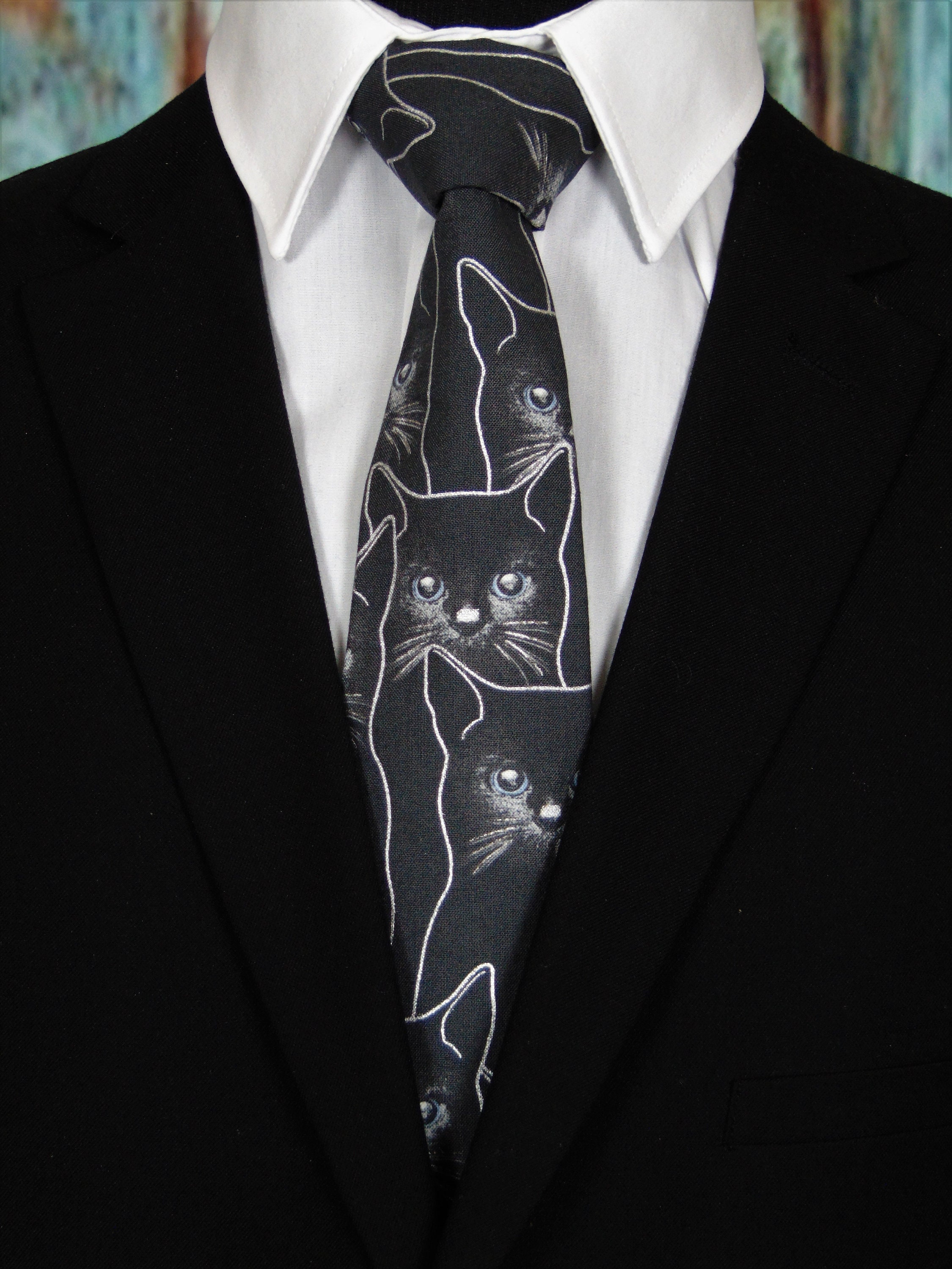 necktie cat