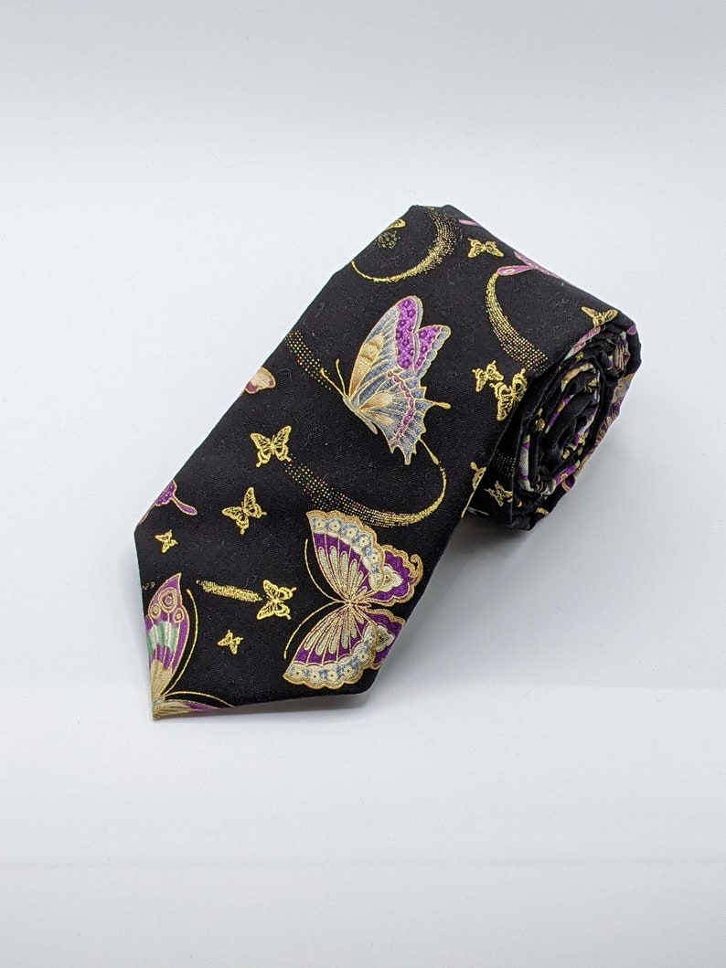 necktie butterfly
