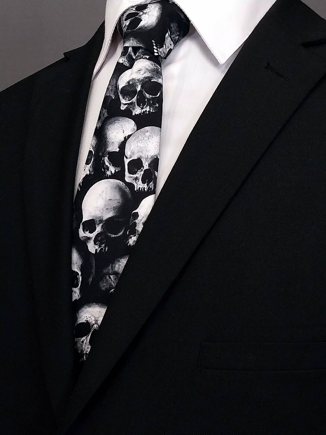 Halloween Adult Tie with Skull Head main image 0