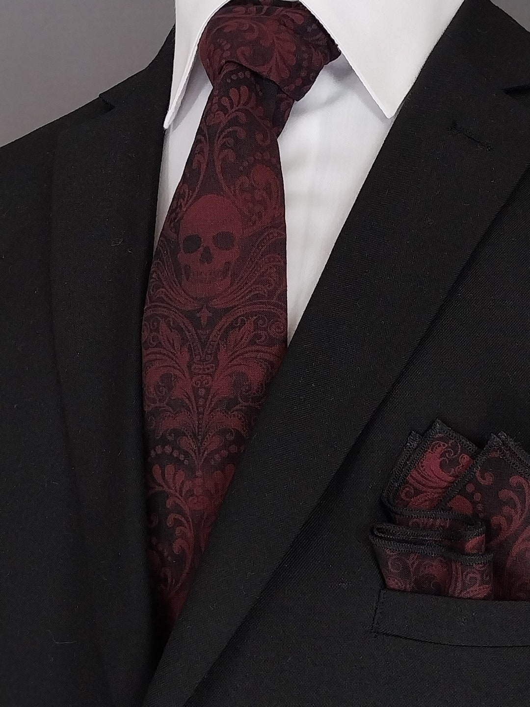 burgundy and gold necktie