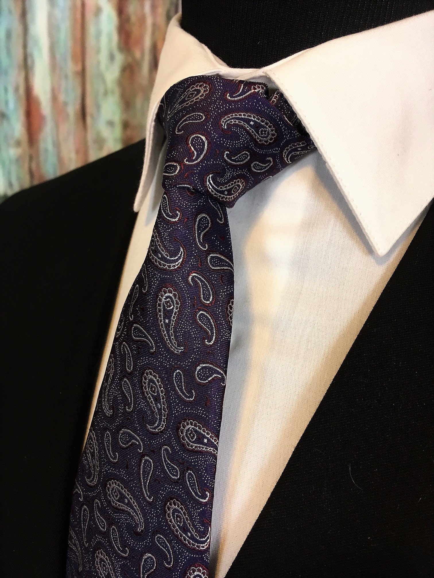 Purple Paisley Tie – Mens Silk Purple Paisley Necktie