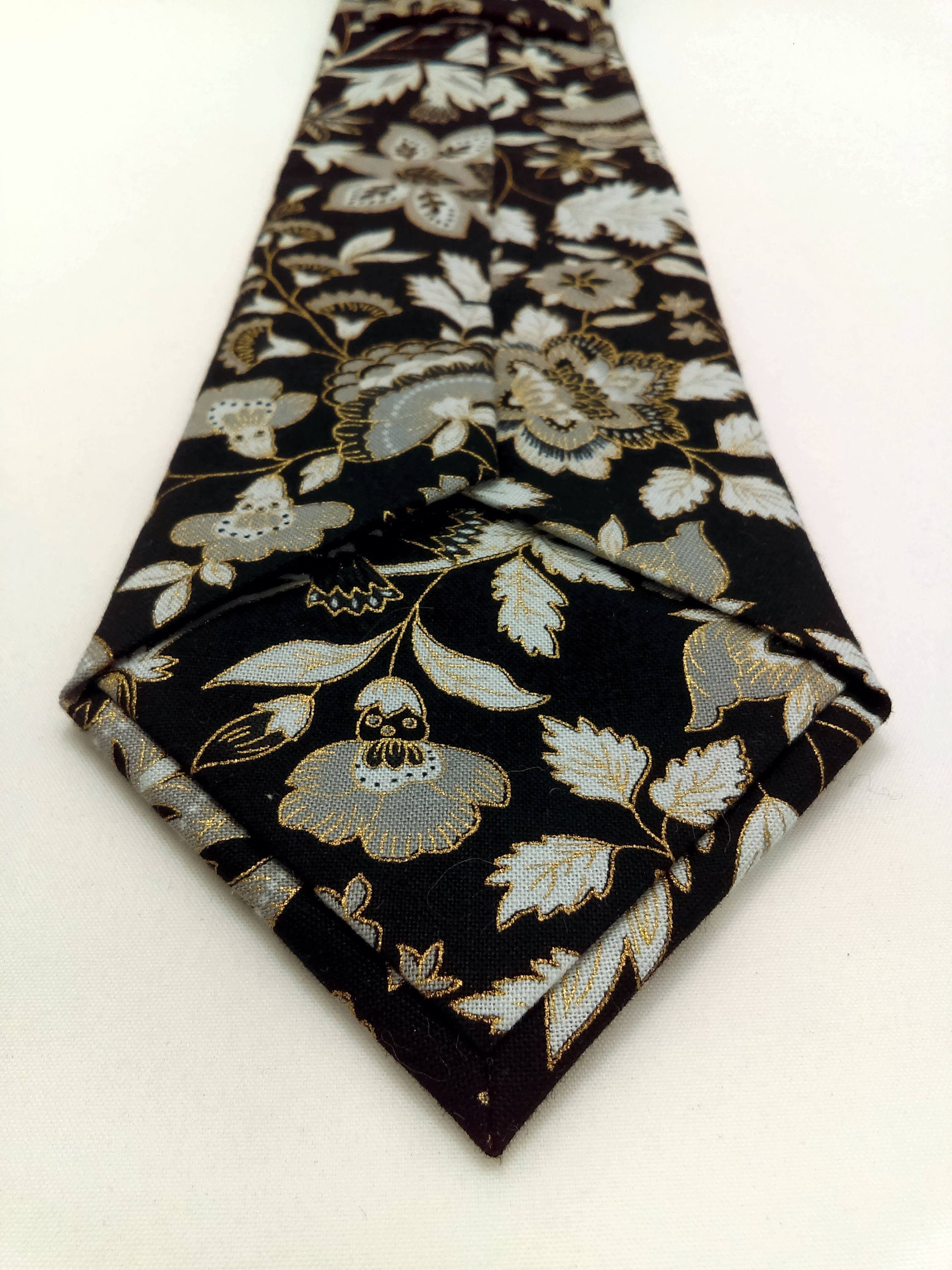 Floral Tie – Black Floral Tie will Make a Lovey Mens Tie for Black and ...