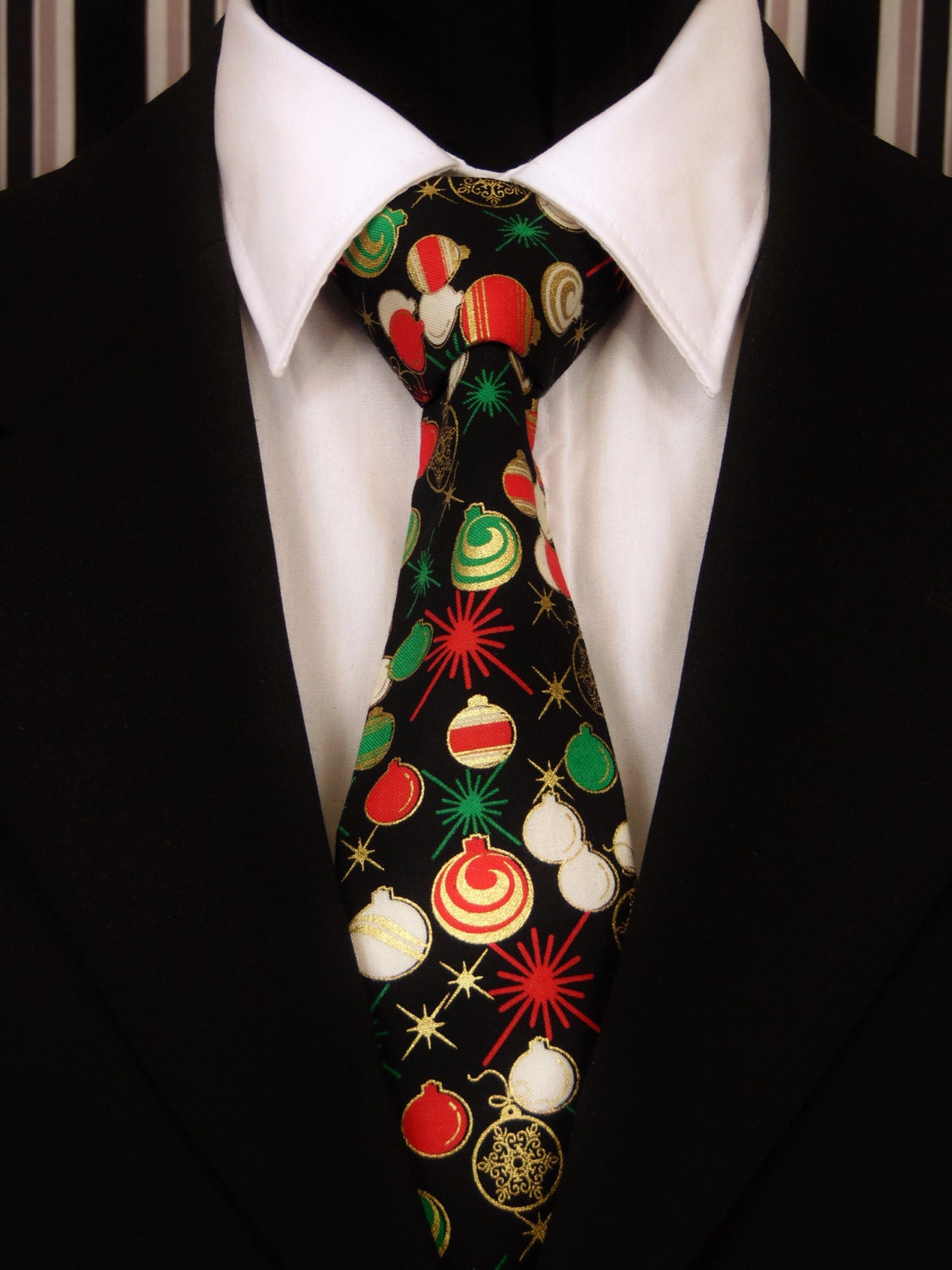 Christmas Necktie, Christmas Tie, Mens Necktie, Mens Tie, Holiday Christmas Ties