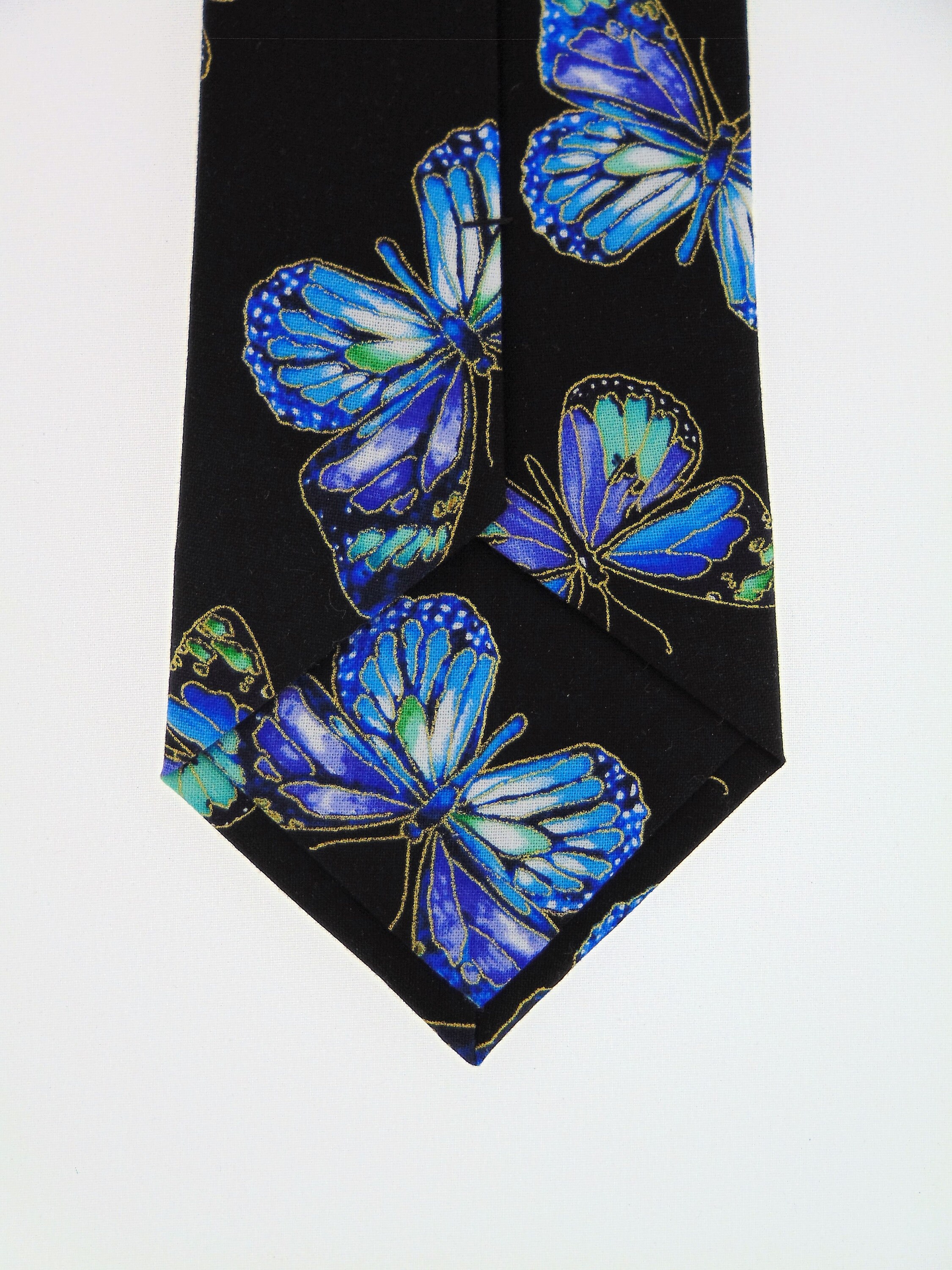 necktie butterfly