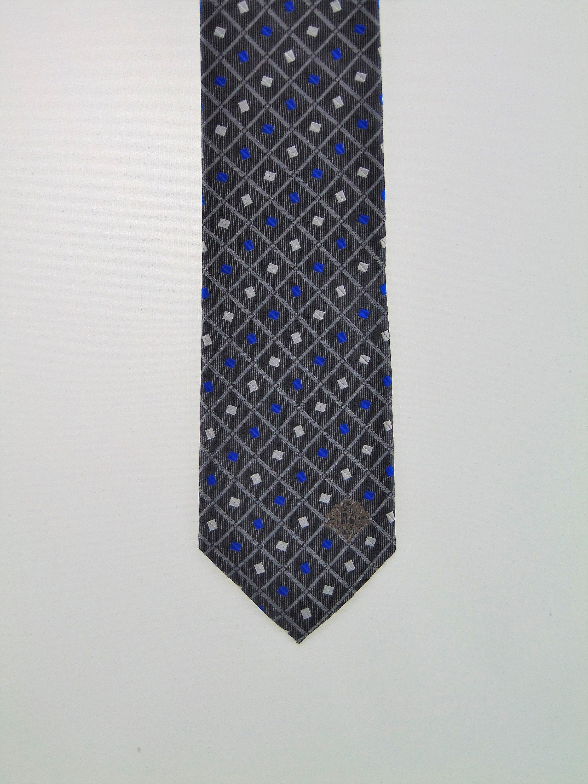 Silk Ties for Men – Mens Gray Geometric Necktie.