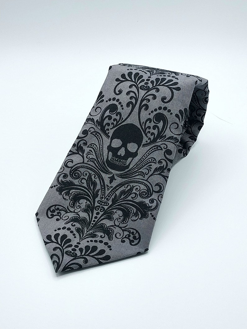 Light Gray Skull Tie Light Gray Skull Necktie.. Pocket Square Not ...