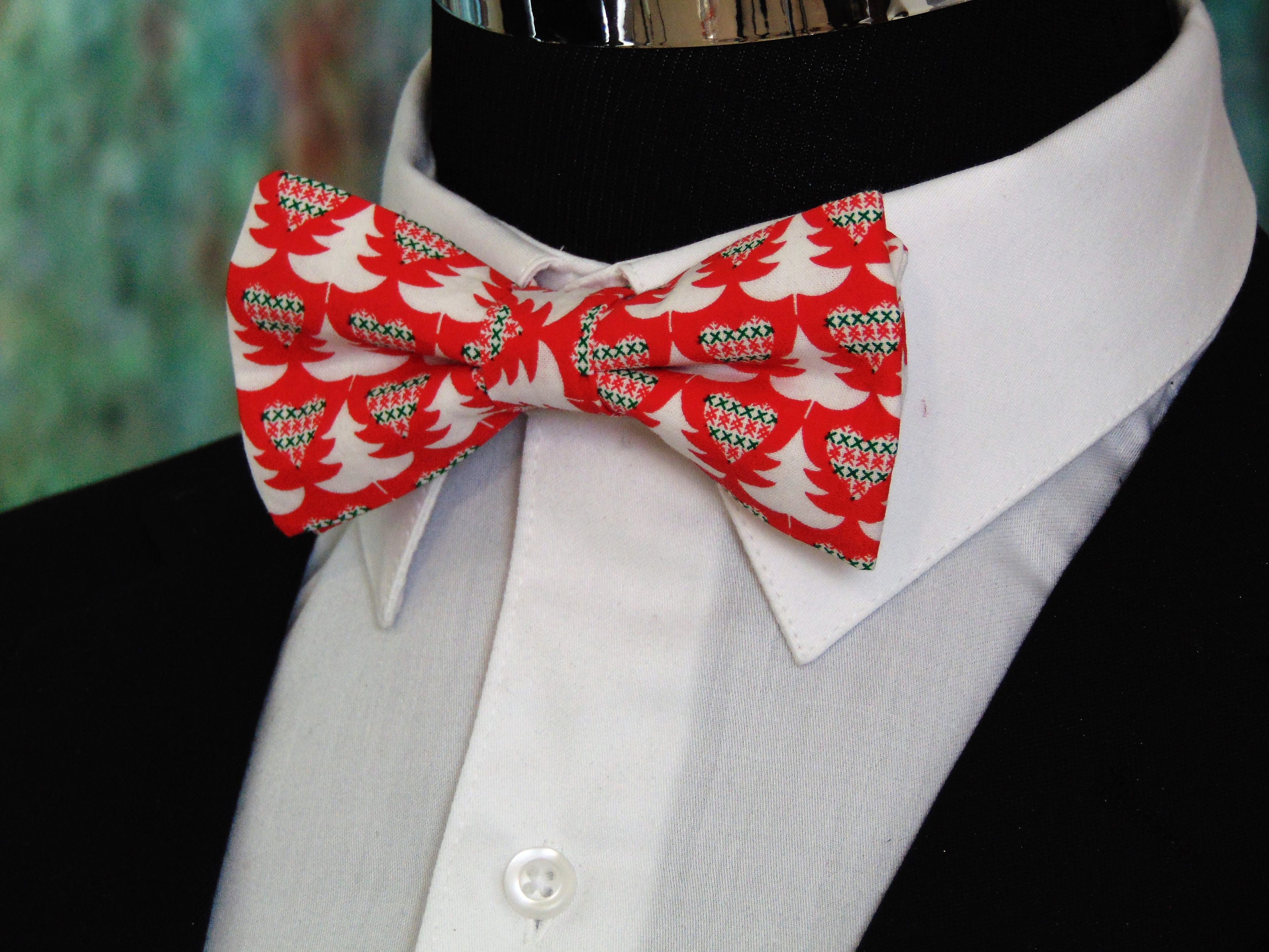 Christmas Bowtie Mens or Boys Red Christmas Tree Bow Tie.