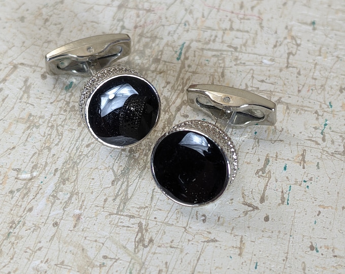 Cufflinks – Mens Chrome and Black Cuff Links