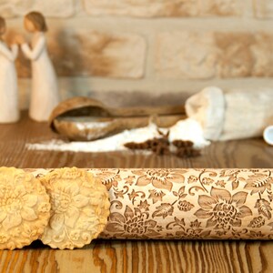 No. R024 SHABBY CHIC vintage flowers 1 Rolling Pin Engraved Rolling Pin Embossed Rolling Pin Wooden Rolling pin image 5