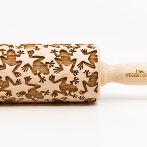 No. R248 FROG pattern - Rolling Pin, Embossed rolling pin, Wooden roller engraved, Embossing Cookies, Wooden Toys,Stamp, Baking Gift