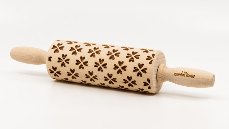 No. R152 FLOWER HEARTS Rolling Pin, Engraved Rolling Pin, Rolling Pin, Embossed Cookies, Wooden rolling pin, nudelholz image 2