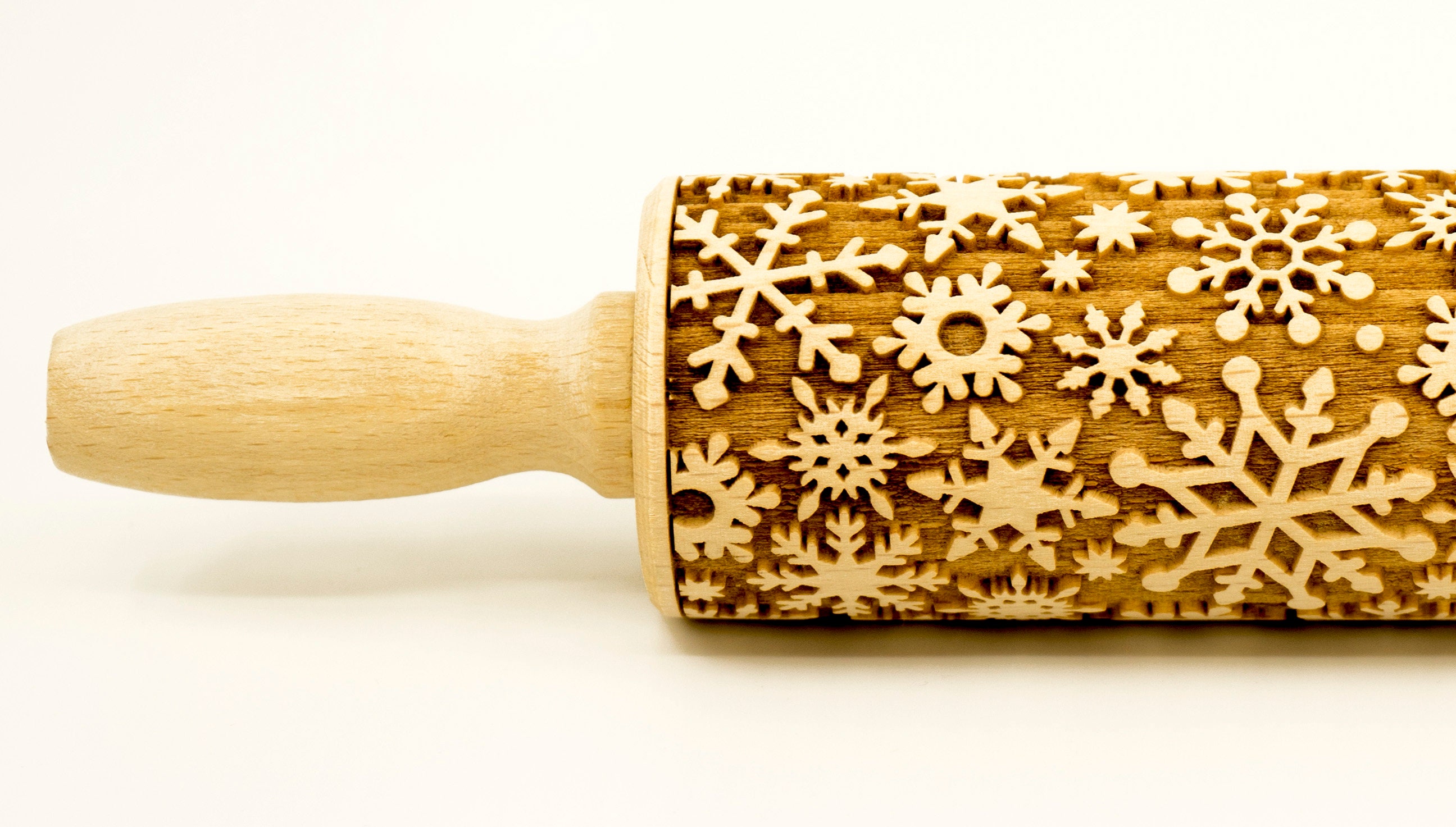 No. R343 Snowflakes No 4 Rolling Pin, Embossed rolling pin, Wooden
