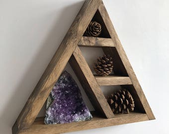 Triangle altar shelf