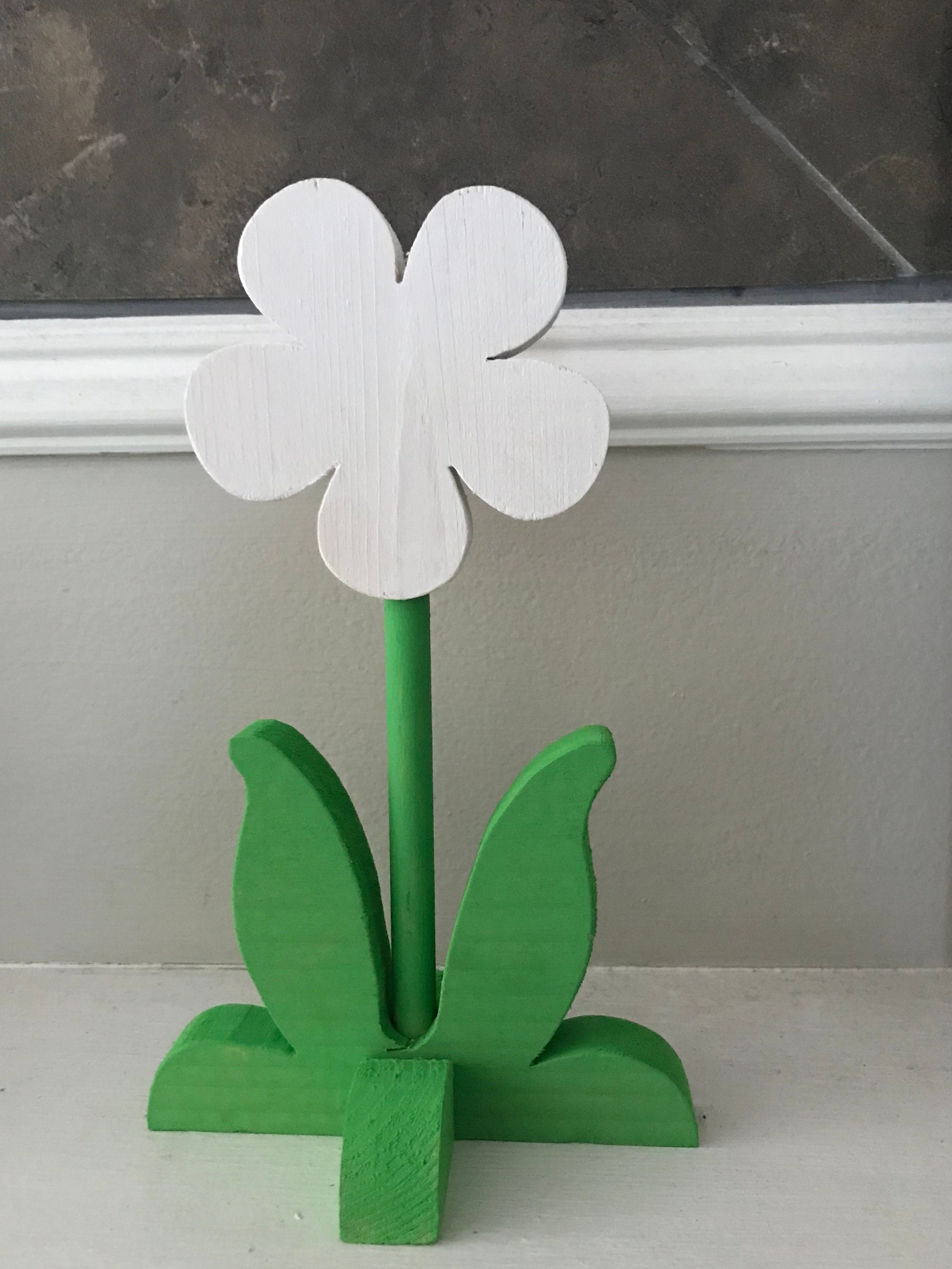Handmade Wooden Daisy Flower Choose 5 6 or 9 Petals Etsy