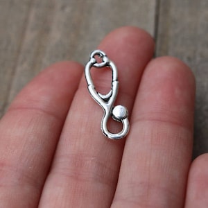 BULK 50 PIECES Stethoscope Antique Silver 23x8mm, Stethoscope charm, Stethoscope pendant, Medical charm, nurse charm, doctor charm B27451