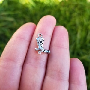 5 Pieces Boot Charm Antique Silver tone, Boots, Cowboy boots charm, Cowboy Charm, Shoe Charm, Cowboy Show Charm B05564