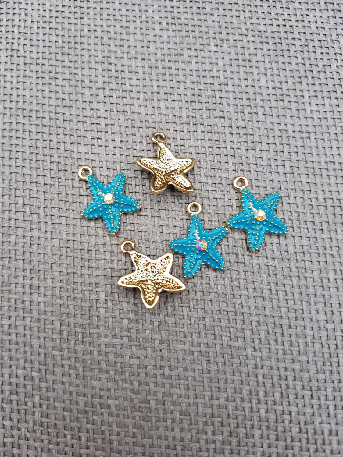 5 Pieces Starfish Gold Plated With Blue Enamel and Rhinestone, Starfish  Charm, Blue Starfish Charm, Beach Charm, Ocean Charm, K00951H 