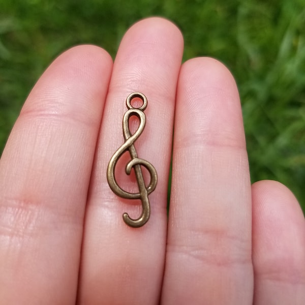 5 Pieces Musical note antique bronze tone, treble charm, treble pendant, musical note charm, music charm, music pendant K10563