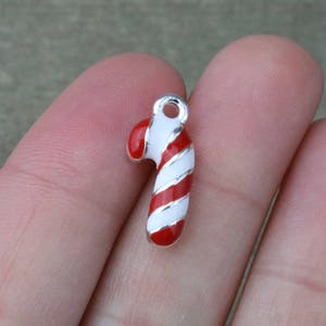 1 PIECE Candy cane charm, Candycane charm, Cane charm, winter charm, holiday charm, Christmas charms, winter wonderland charm B04628