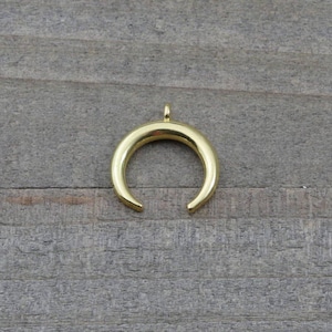 1 PIECE Moon gold plated, double horn pendant, crescent moon pendant, moon charm, horn pendant B0082730