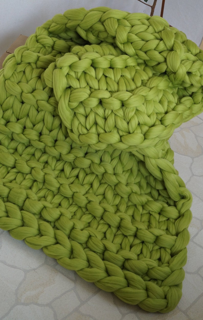 Mauve Chunky knit blanket. Thick knit throw. Chunky knit Etsy