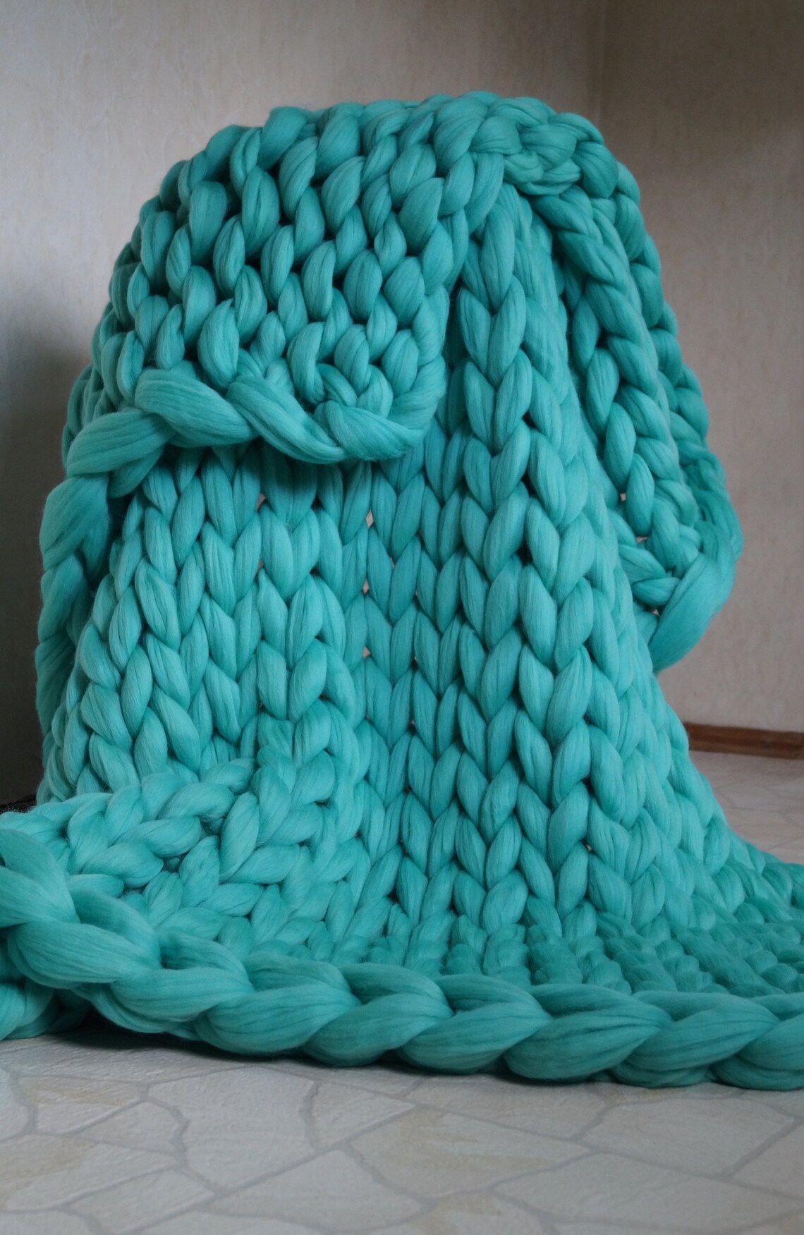 Chunky knit blanket. Blanket. Super chunky blanket. Giant knit Etsy