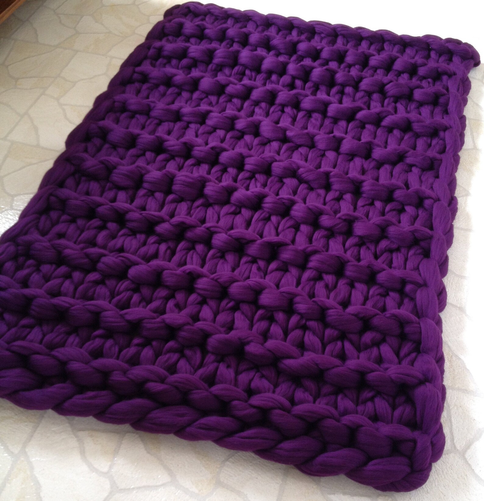 Mauve Chunky knit blanket. Thick knit throw. Chunky knit Etsy