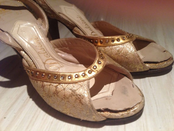 50s Dalsini gold embroidered sling back sandal wi… - image 4