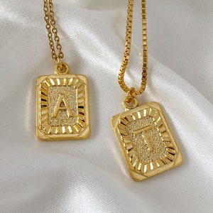 Gold Initial Letter Pendant Necklace