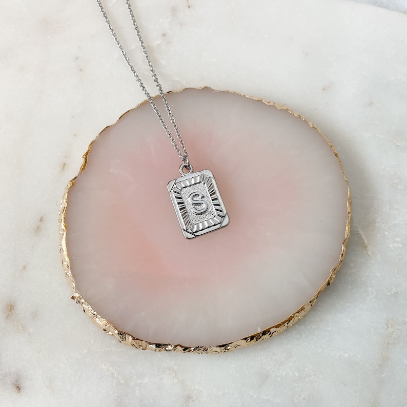 Icemond Rhinestone Studded Crown Small Initial Alphabet Letter Pendant Necklace 24" Box Chain Necklace In Gold Tone Or Silver Tone - Foto 13